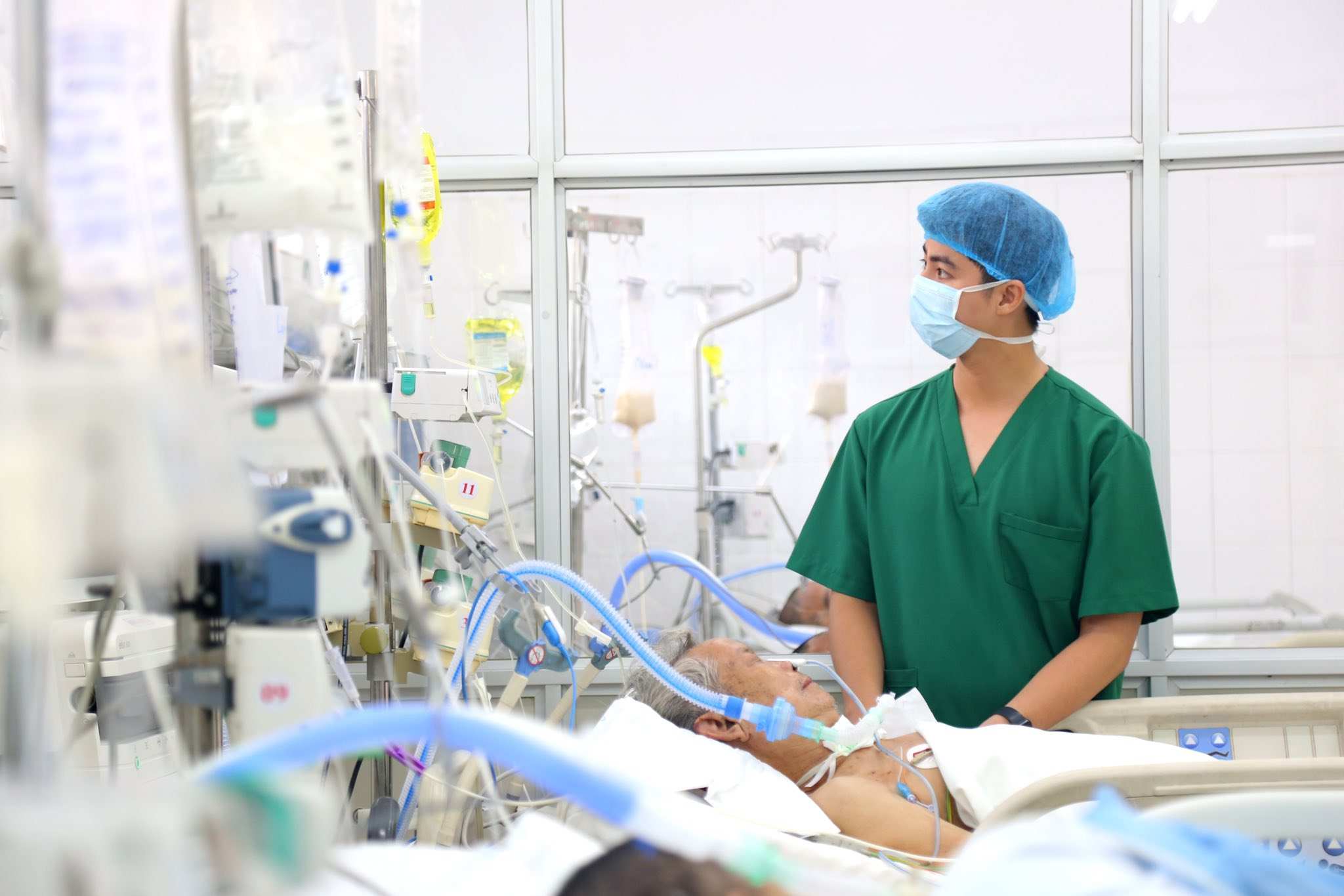 Doi ngu bac si, dieu duong truc 24/7, kip thoi tiep nhan va xu tri cac tinh huong khan cap