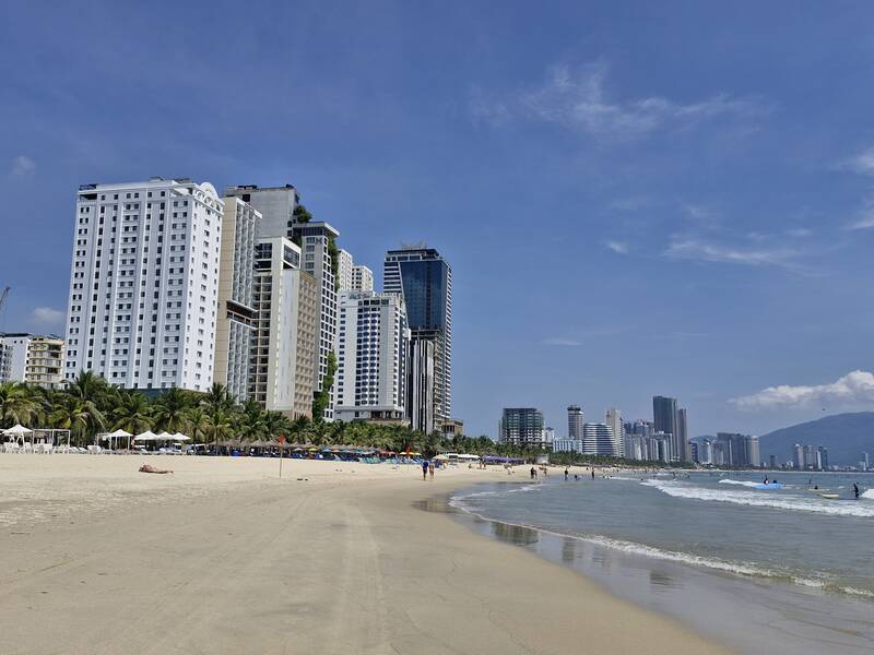 A corner of My Khe beach (Da Nang). Photo: Thu Giang