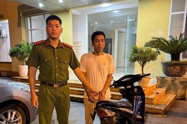 Đối tượng Cao Sĩ Tuấn Anh (SN 1979, trú tại phường Bạch Mai, Hà Nội) bị khởi tố về tội trộm cắp tài sản. Ảnh: Công an cung cấp