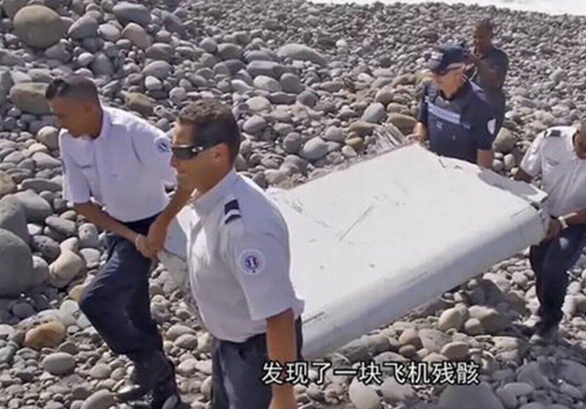 Mot manh vo nghi cua MH370. Anh: Ismail Hammad