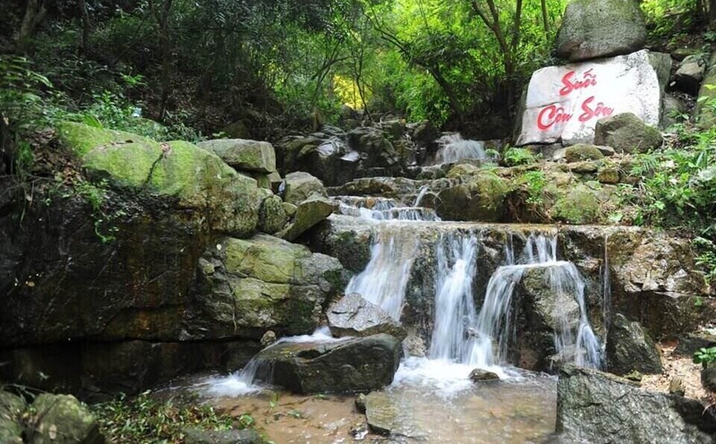 Con Son stream, Hai Phong city has cool green water. Photo: Provided by the Management Board of Con Tich Son - Kiep Bac Di san Area