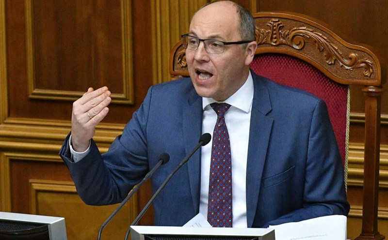 Mr. Andrey Parubiy spoke to the Ukrainian parliament on December 6, 2018. Photo: AFP