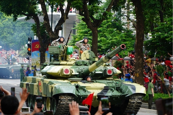 Summary of 9 beautiful locations to watch the parade on September 2. Photo: Anh Duc