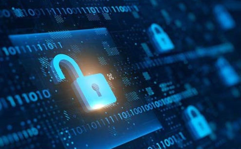 AI is being exploited as a weapon for cyber attacks, easily bypassing traditional security systems. Photo: Nhien Do