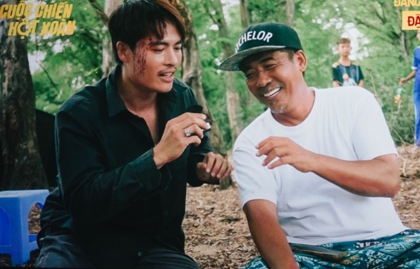Director Trung Lun (right). Photo: Film crew