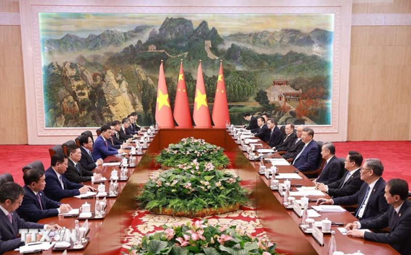 Politburo member and Prime Minister Pham Minh Chinh met with General Secretary and President of China Xi Jinping. Photo: VNA