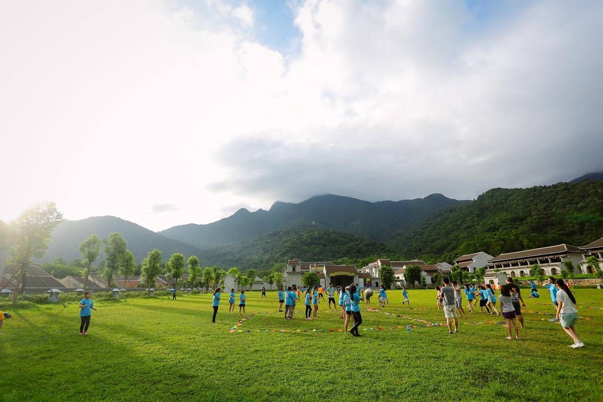 San Minh Tam, Yen Tu. Anh: Truc Lam