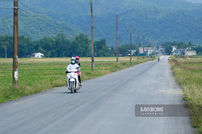 Nhieu cong trinh giao thong, duong sa tai nong thon duoc dau tu, nang cap. Anh: Quang Dat