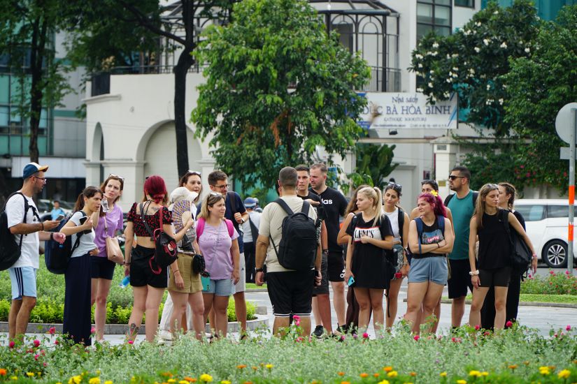 ホーチミン市を訪れる外国人観光客。写真:Thanh Chan