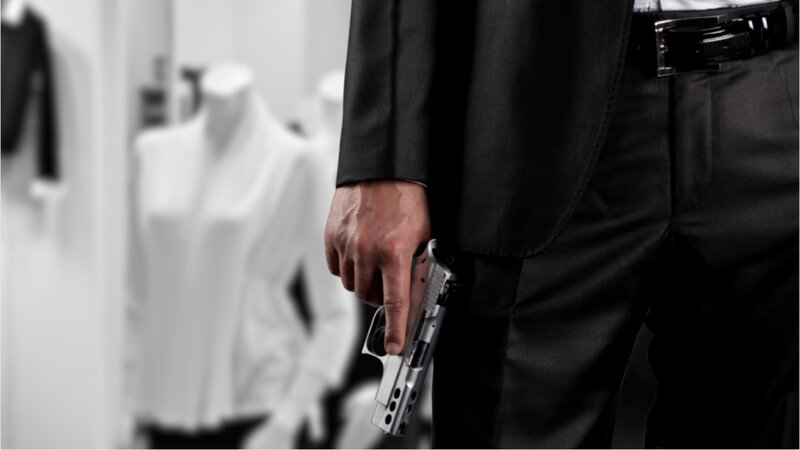 외국 범죄 조직의 횡포는 패션 산업에 악영향을 미칠 수 있습니다 1955Made in Italy 2017: 그래픽: Anh Vu