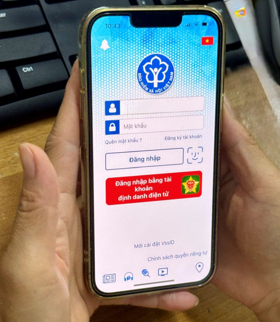 Can Tho City has integrated 761,857 Electronic Health Books on the VNeID application. Photo: Phuong Anh