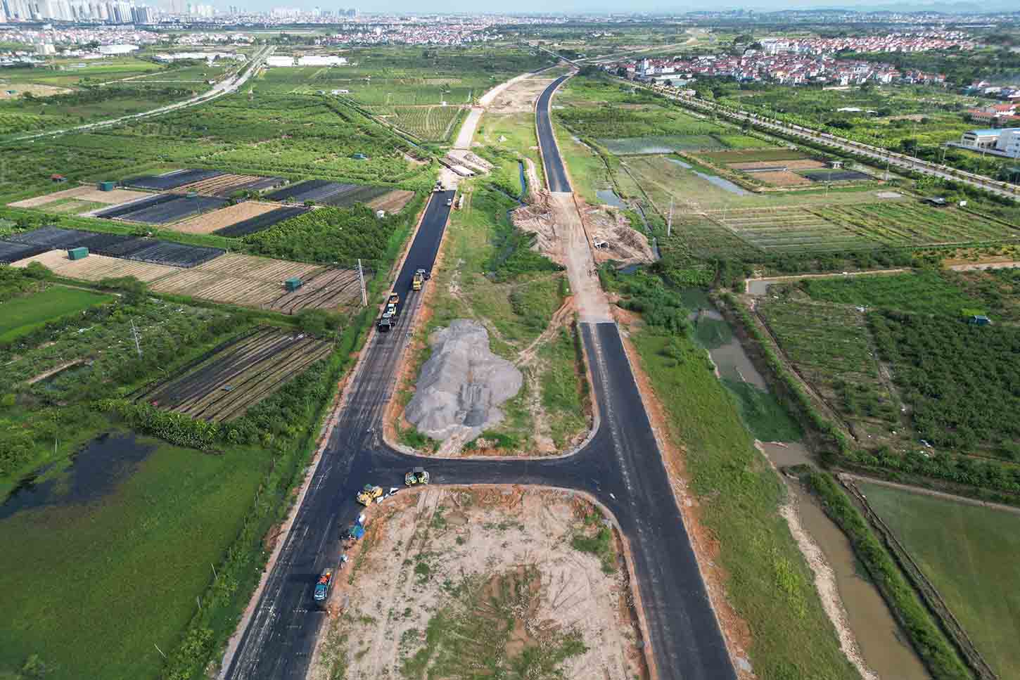 Duong song hanh Vanh dai 4 doan qua Ha Noi, chieu 4.8. Anh: Song Huu 