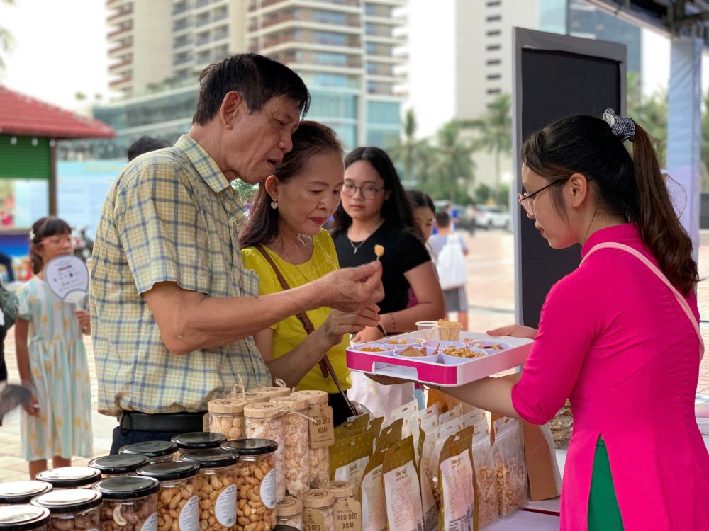 다낭에서 다채로운 베트남-한국 문화 공간 체험. 사진: 탄후옌