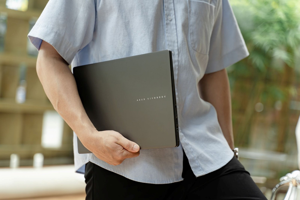 ASUS Vivobook S14/S16 - Light AI laptop, battery life up to 20 hours. Photo: Provided by the enterprise