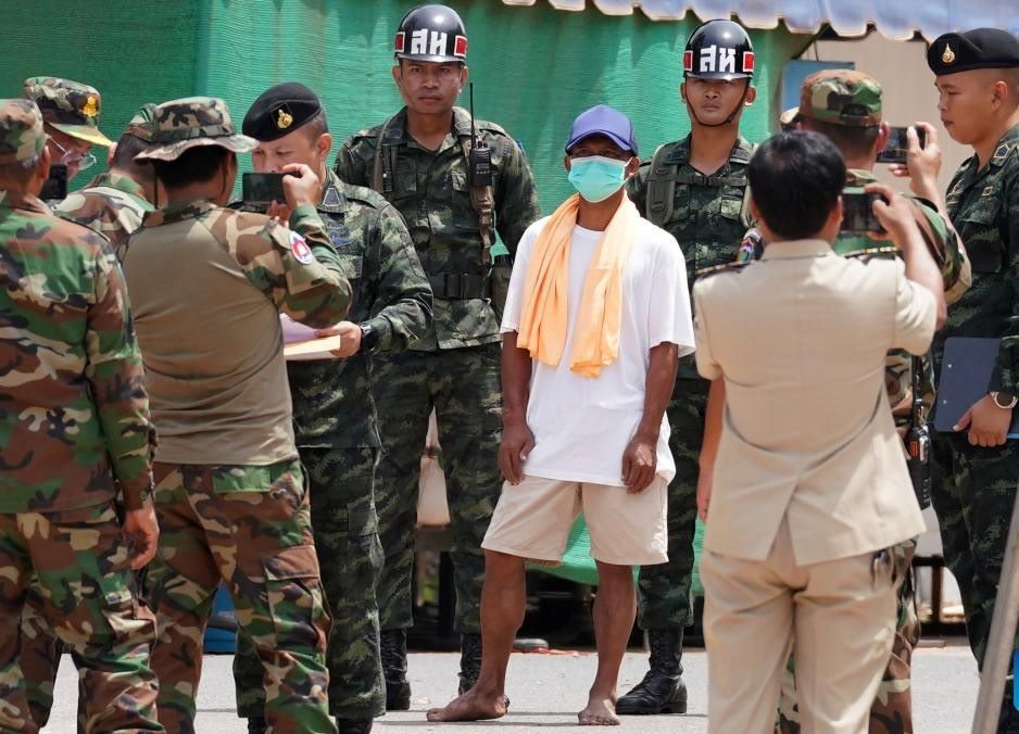 태국 2025년 8월 1일 캄보디아 군인 송환. 사진: 신화통신