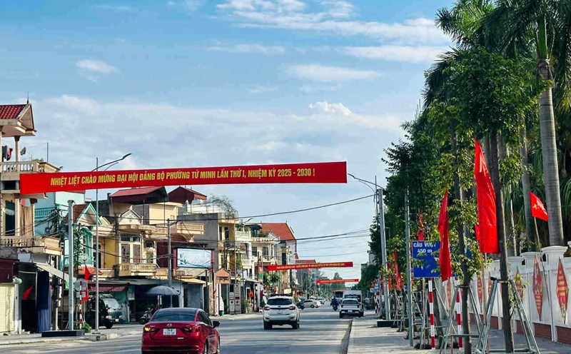 Western wards of Hai Phong wear new jerseys before the Party Congress. Photo: Mai Huong