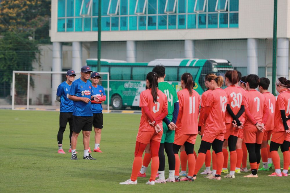 The Vietnamese women's team aims for the 2025 Southeast Asian Championship. Photo: VFF