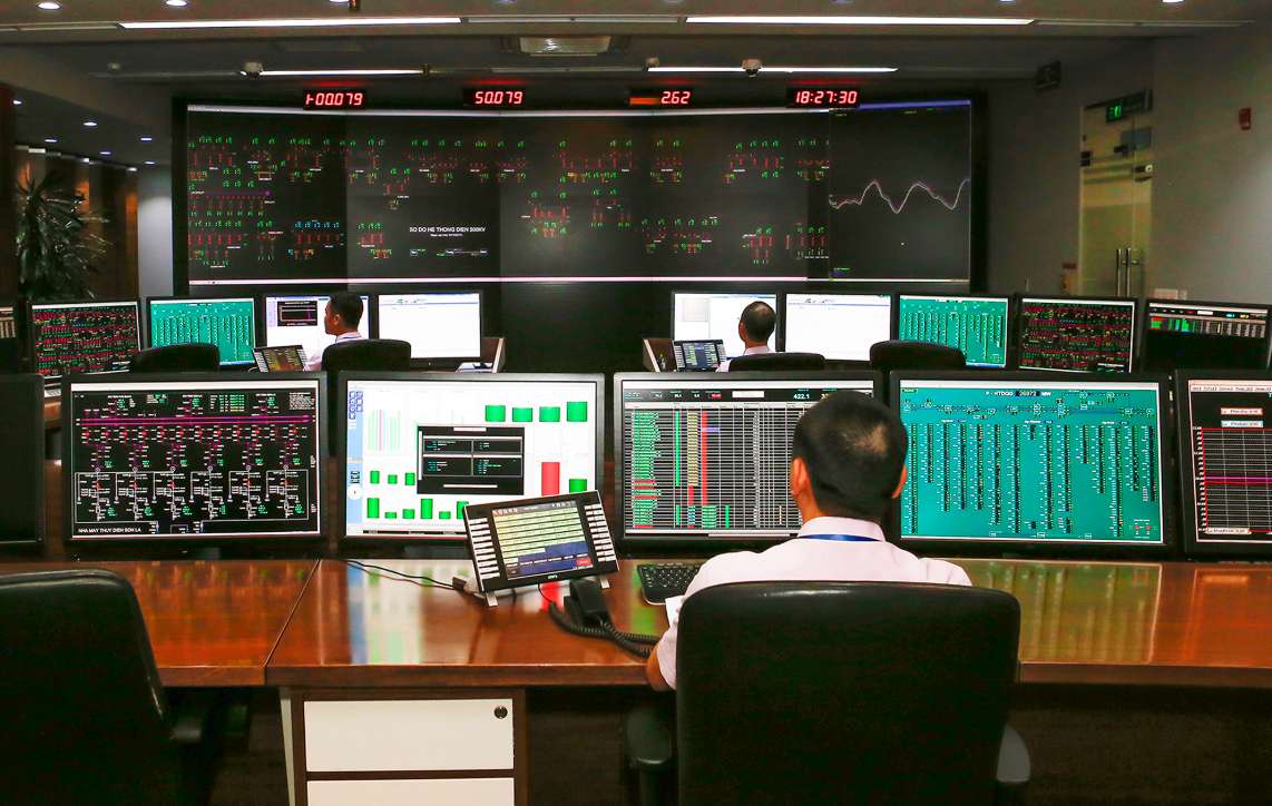 장기간의 폭염으로 인해 전력 소비 수요가 급증했습니다. 사진: EVN