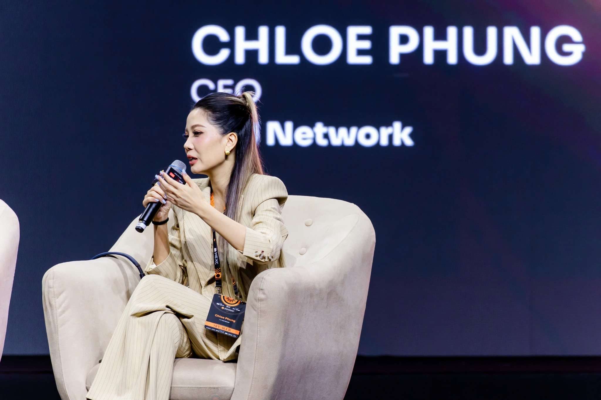 Ba Trang Phung – CEO U2U Netwwork. Anh: SSID
