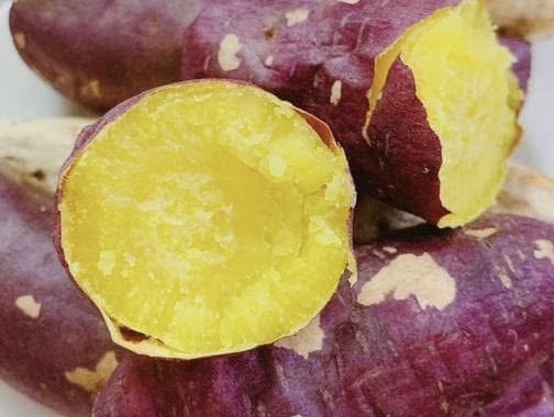 Sweet potatoes contain complex carbohydrates that help stabilize blood sugar, reduce strong insulin resistance - a factor related to micro-mscale damage in the kidneys. Photo: Kieu Vu