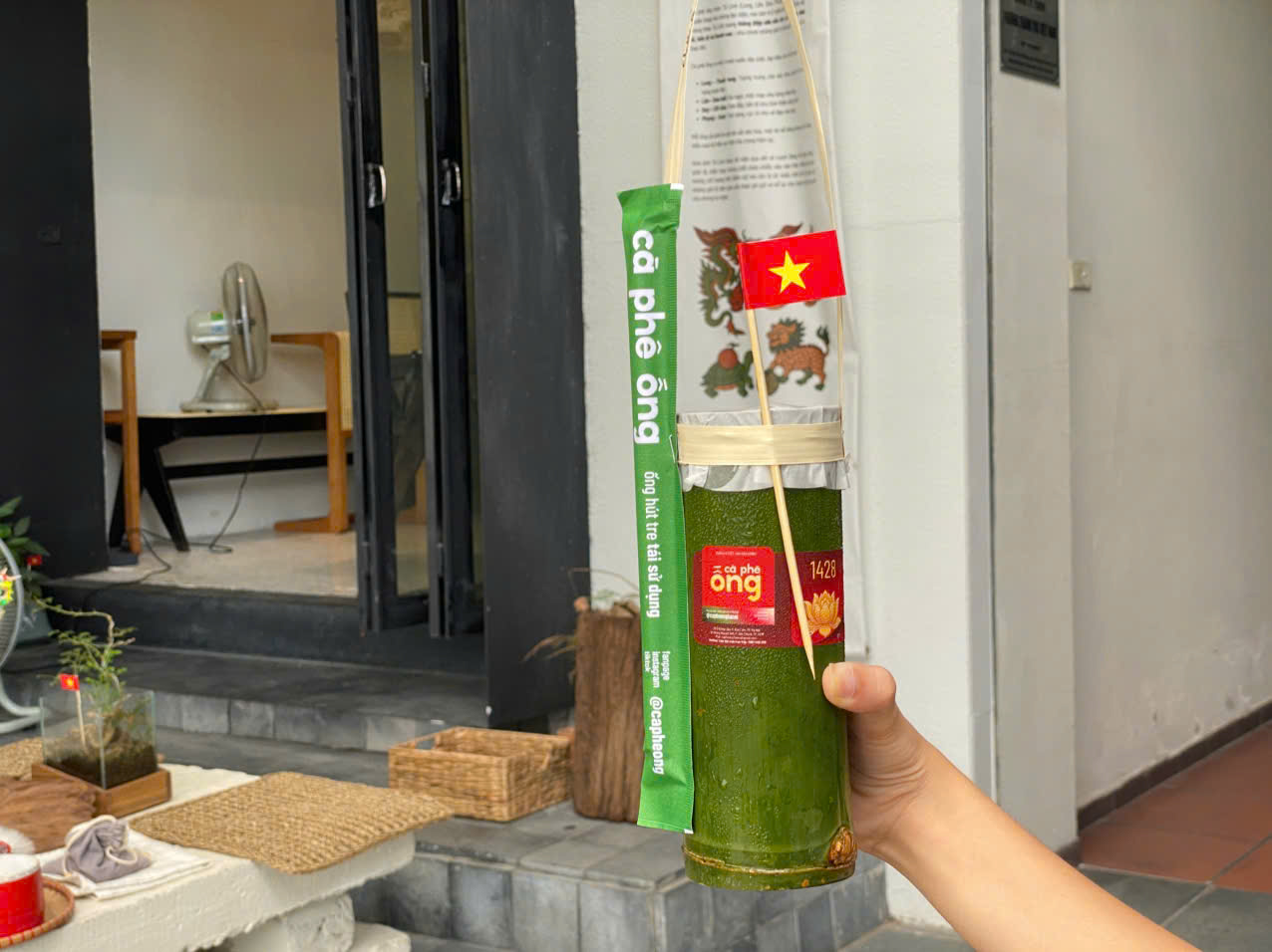 Ống tre trong BST mới nhân dịp kỷ niệm Ngày Quốc Khánh 2/9. Ảnh: Hồng Nhung