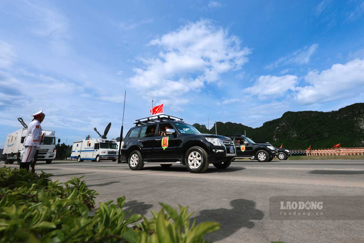 Dan xe dac chung cua luc luong CAND. Anh: Hai Nguyen