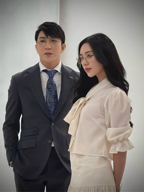 Quynh Kool va B Tran vuong nghi van hen ho. Anh; VFC