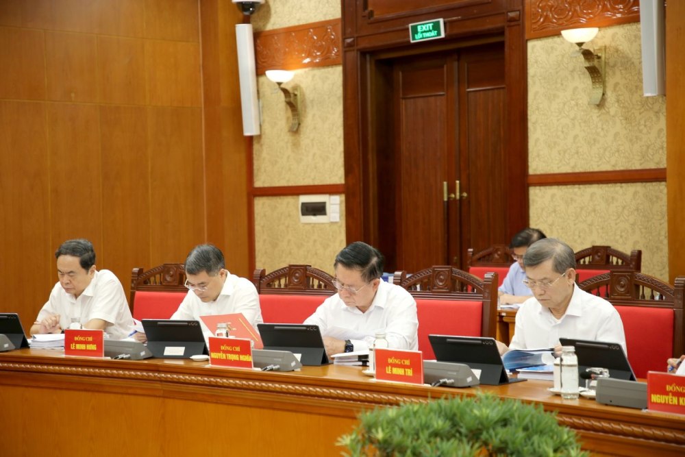 Cac dai bieu tai phien hop. Anh: Hien Hoa