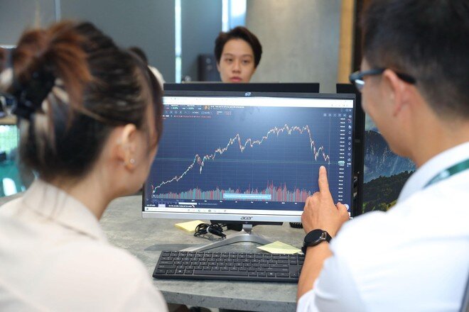 The stock market had a volatile trading session. Photo: Le Toan