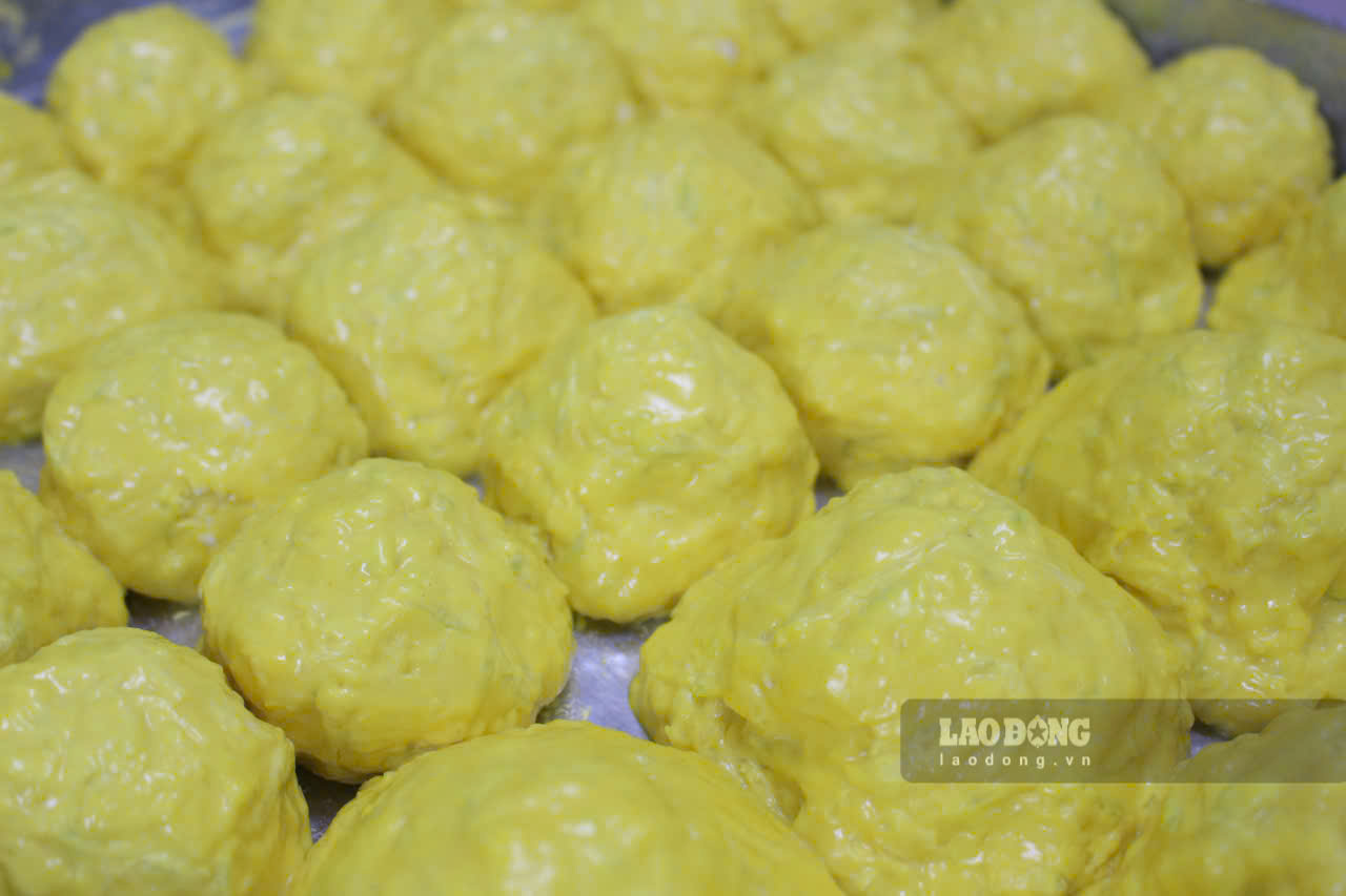 Bao quan banh phu the ngay nay co them phuong phap hut chan khong, giup banh giao duoc xa. Anh: Le Tuyen