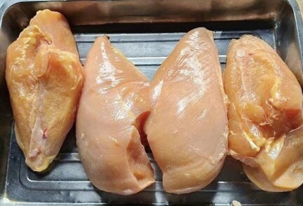 A diet rich in protein (fish, white meat, chicken breast, eggs, beans) will contribute to reducing belly fat. Photo: Kieu Vu