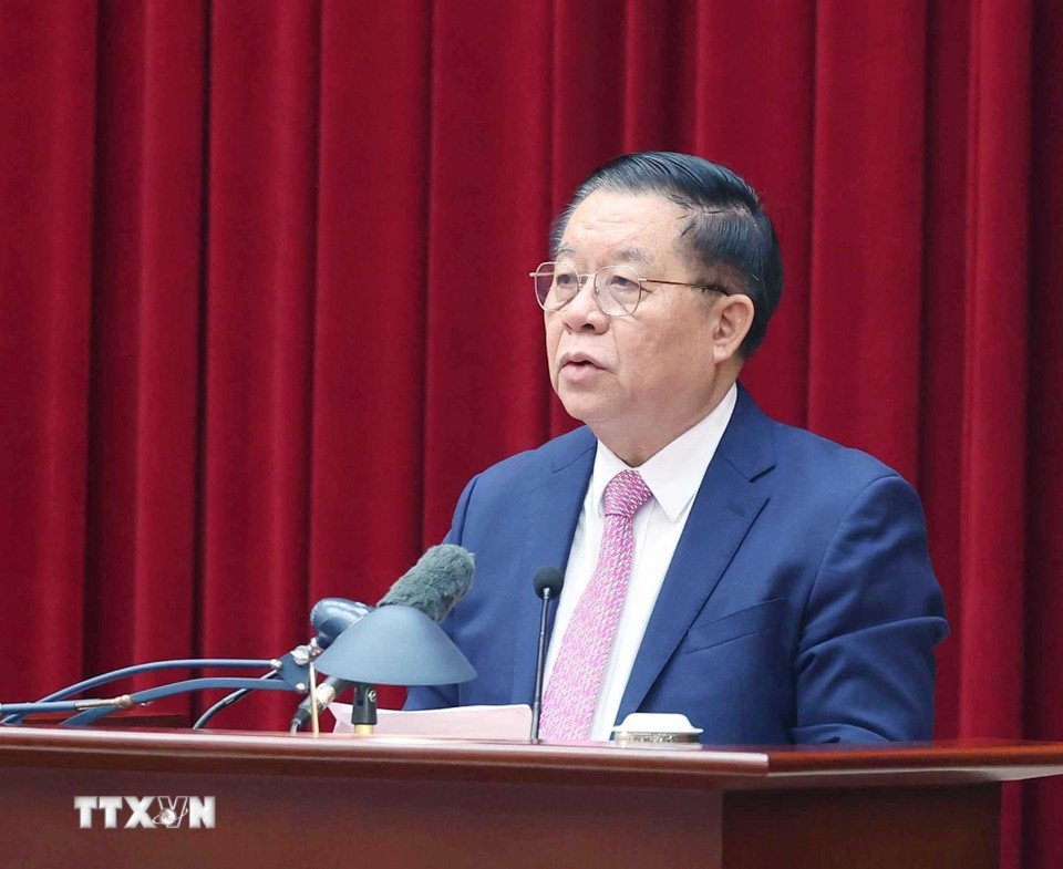 Uy vien Bo Chinh tri, Bi thu Trung uong Dang, Truong Ban Tuyen giao va Dan van Trung uong Nguyen Trong Nghia phat bieu tai Hoi nghi. Anh: TTXVN