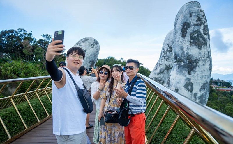 Da Nang offers "good" incentives to Korean tourists returning for the second time. Photo: Thanh Son