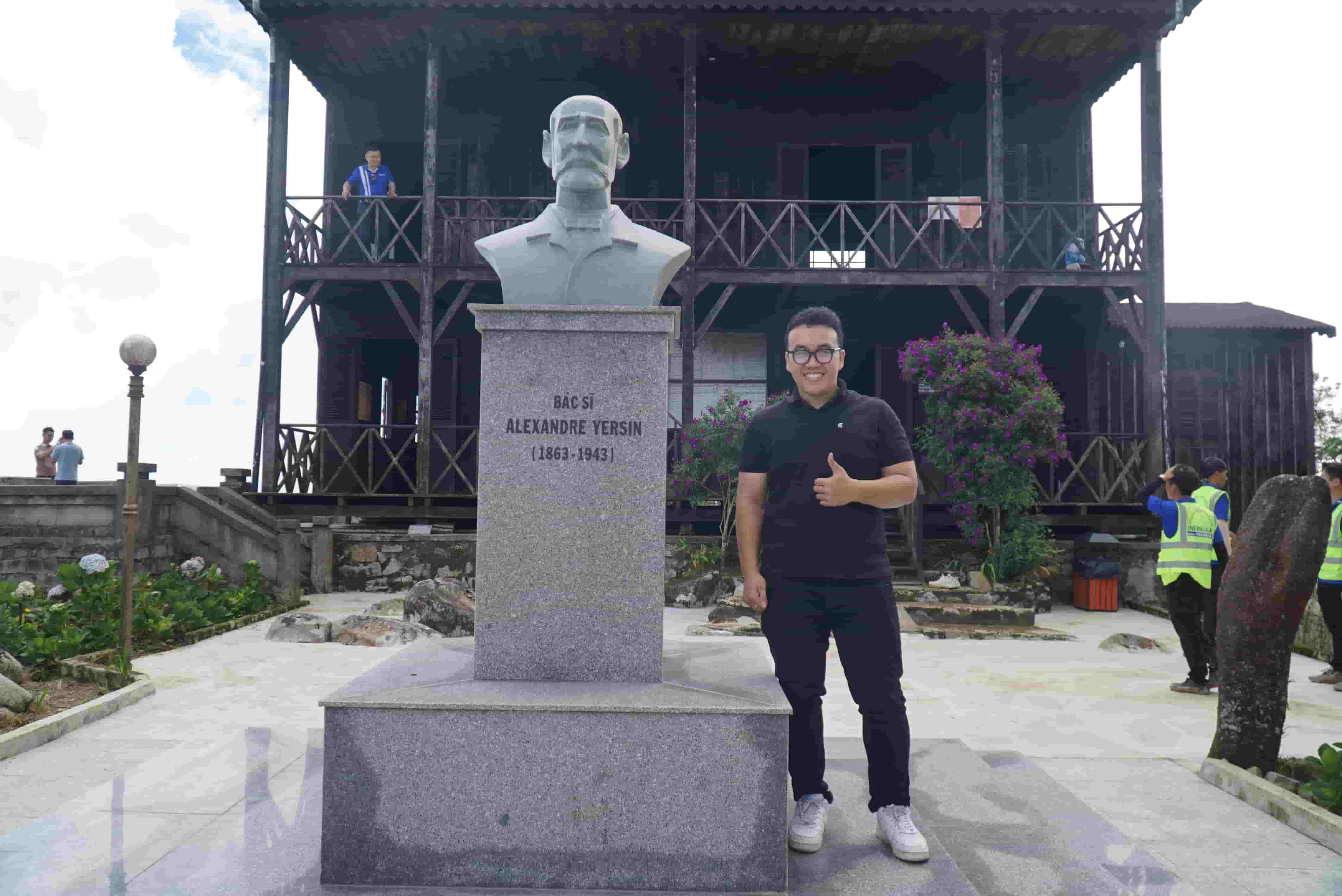 Anh Bui Toan lan thu hai den tham quan 