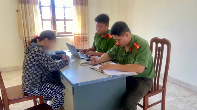 Xử lý hai công dân chia sẻ thông tin sai sự thật trên mạng xã hội ở Hưng Yên