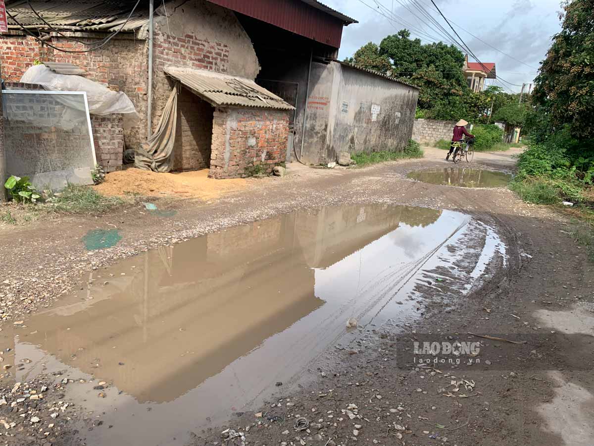 Những hố nước lớn