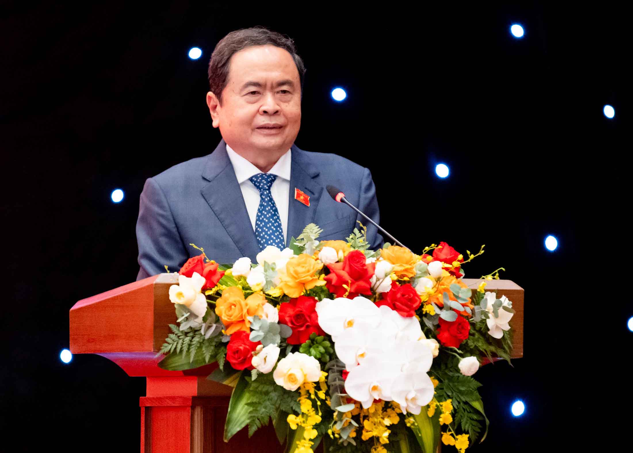 Politburo member and National Assembly Chairman Tran Thanh Man said that in the 10th session, the Government will submit over 90 contents, including 47 laws. Photo: Pham Thang