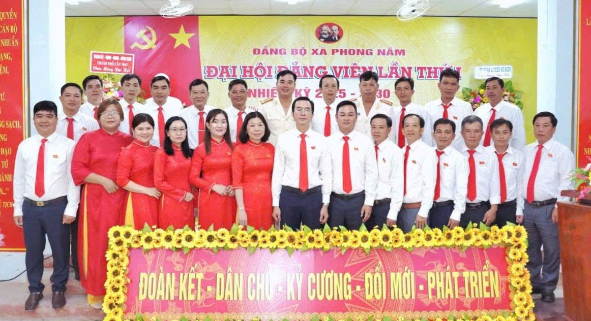 Ban Chap hanh Dang bo xa Phong Nam, nhiem ky 2025 - 2030. Anh: Dang uy xa Phong Nam.