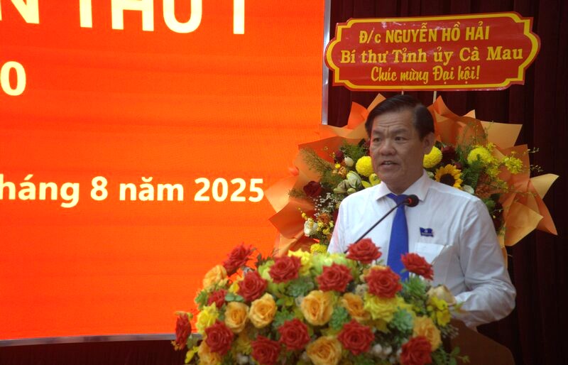 Ong Huynh Minh Y, Pho Truong Ban To chuc Tinh uy Ca Mau phat bieu chi dao tai Dai hoi. Anh: Nhat Ho