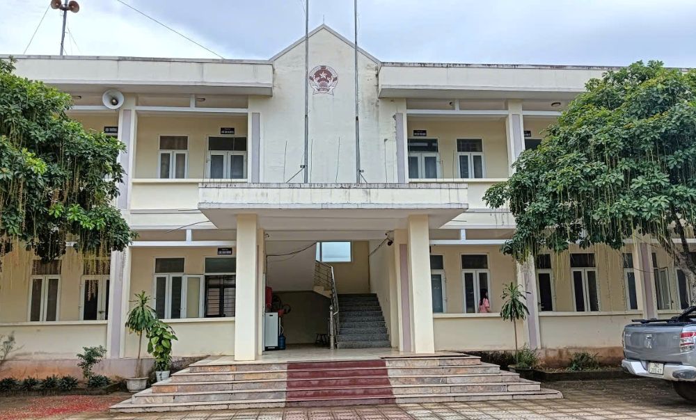 Nhieu can bo o cac xa, phuong khu vuc dong bang duoc dieu dong len cong tac, ho tro tai xa mien nui Yen Thang. Anh: Minh Hoang