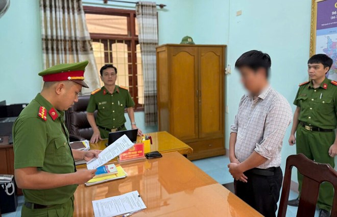 Dự án giao thông dài 1,6km ở Quảng Ngãi bị nâng khống dự toán, 9 người bị khởi tố