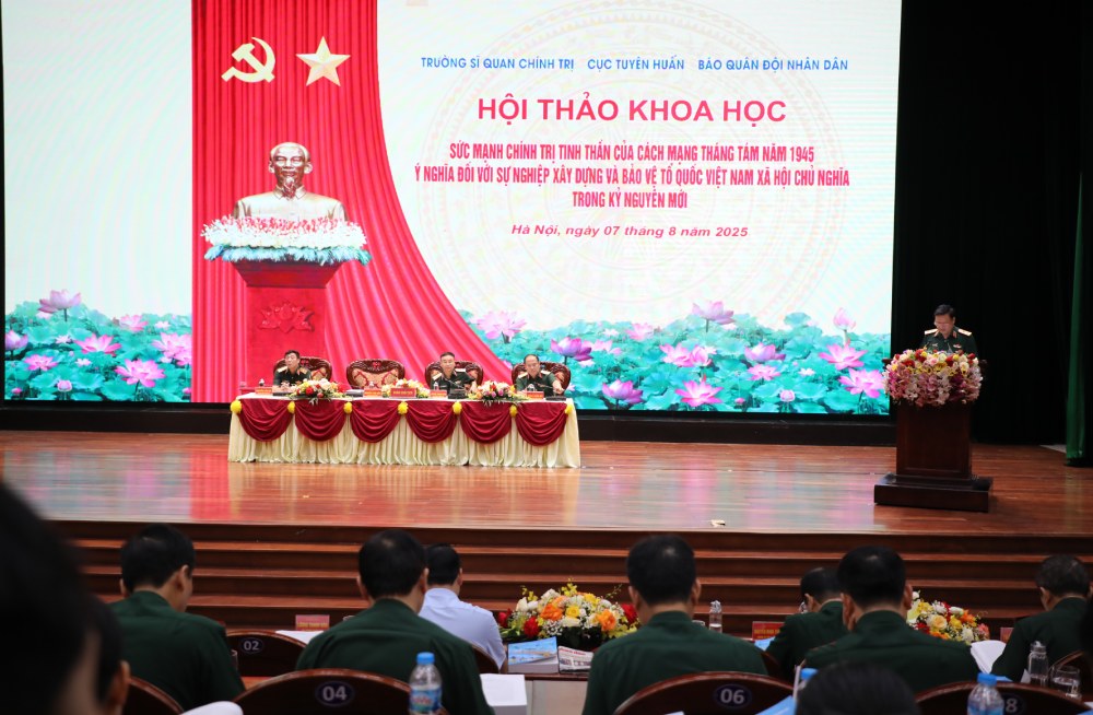 Toan canh Hoi thao khoa hoc: “Suc manh chinh tri tinh than cua Cach mang Thang Tam nam 1945 - Y nghia doi voi su nghiep xay dung va bao ve To quoc Viet Nam xa hoi chu nghia trong ky nguyen moi”. Anh: Tran Vuong