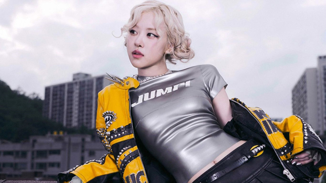 Rose (Blackpink) is the artist with the fourth most nominations at this year's VMAs. Photo: MV Jump