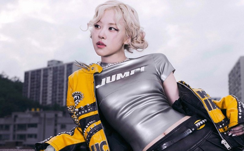 Rose (Blackpink) is the artist with the fourth most nominations at this year's VMAs. Photo: MV Jump