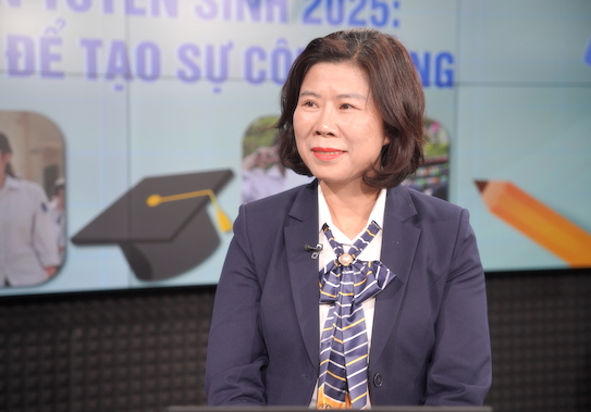PGS.TS Nguyen Thi Hoa - Truong phong Khao thi va dam bao chat luong dao tao, Truong Dai hoc Giao thong Van tai du doan, diem chuan vao truong nam nay tu 20 diem. Anh: Vu Linh