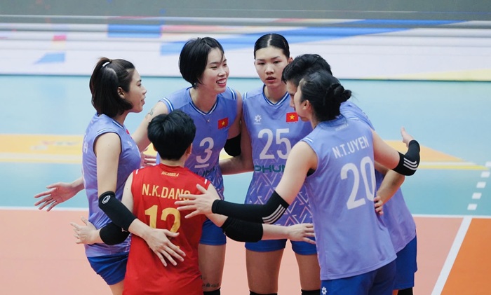The Vietnamese women's volleyball team is determined to compete for results at the 2025 World Championship. Photo: VFV