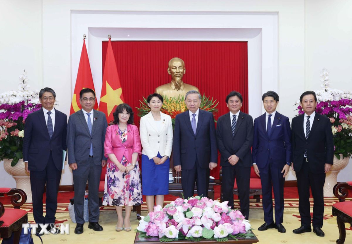 Tong Bi thu To Lam va doan Lien minh nghi si huu nghi Nhat Ban - Viet Nam. Anh: TTXVN