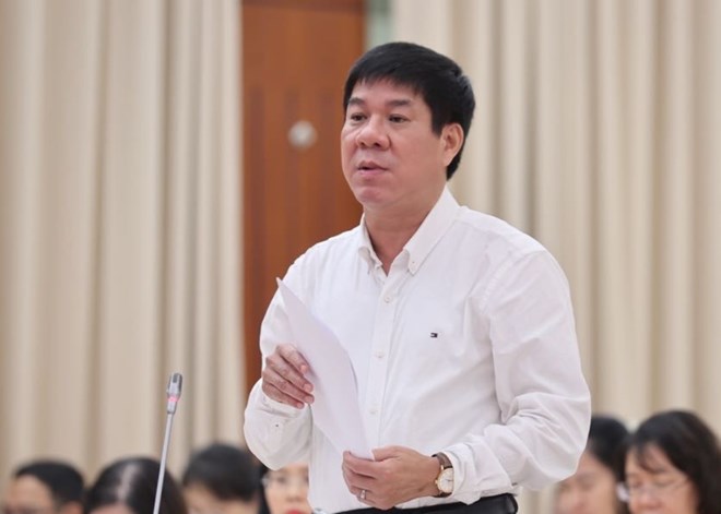 Ong Huynh Van Chuong - Cuc truong Cuc Quan ly chat luong, Bo Giao duc va Dao tao, tra loi cau hoi cua phong vien ve de xuat lien quan den dung AI vao kiem dinh chat luong dai hoc. Anh: VGP