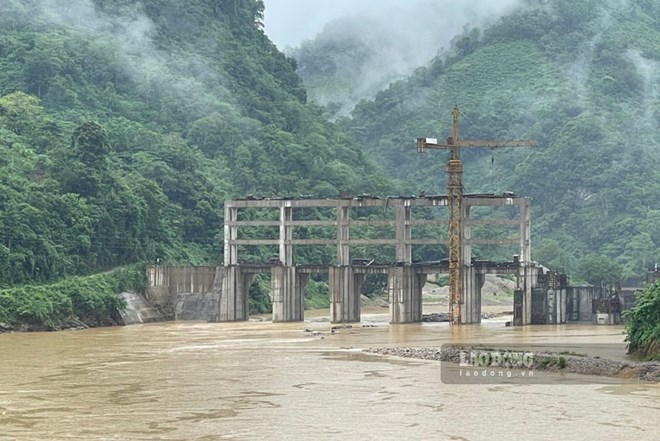 Mot du an thuy dien tren dia ban tinh Lao Cai. Anh: Dinh Dai 