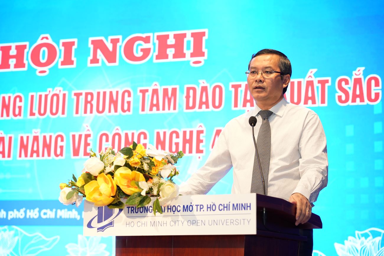 Deputy Minister of Education and Training (MOET) Nguyen Van Phuc spoke at the conference. Photo: Minh Chau
